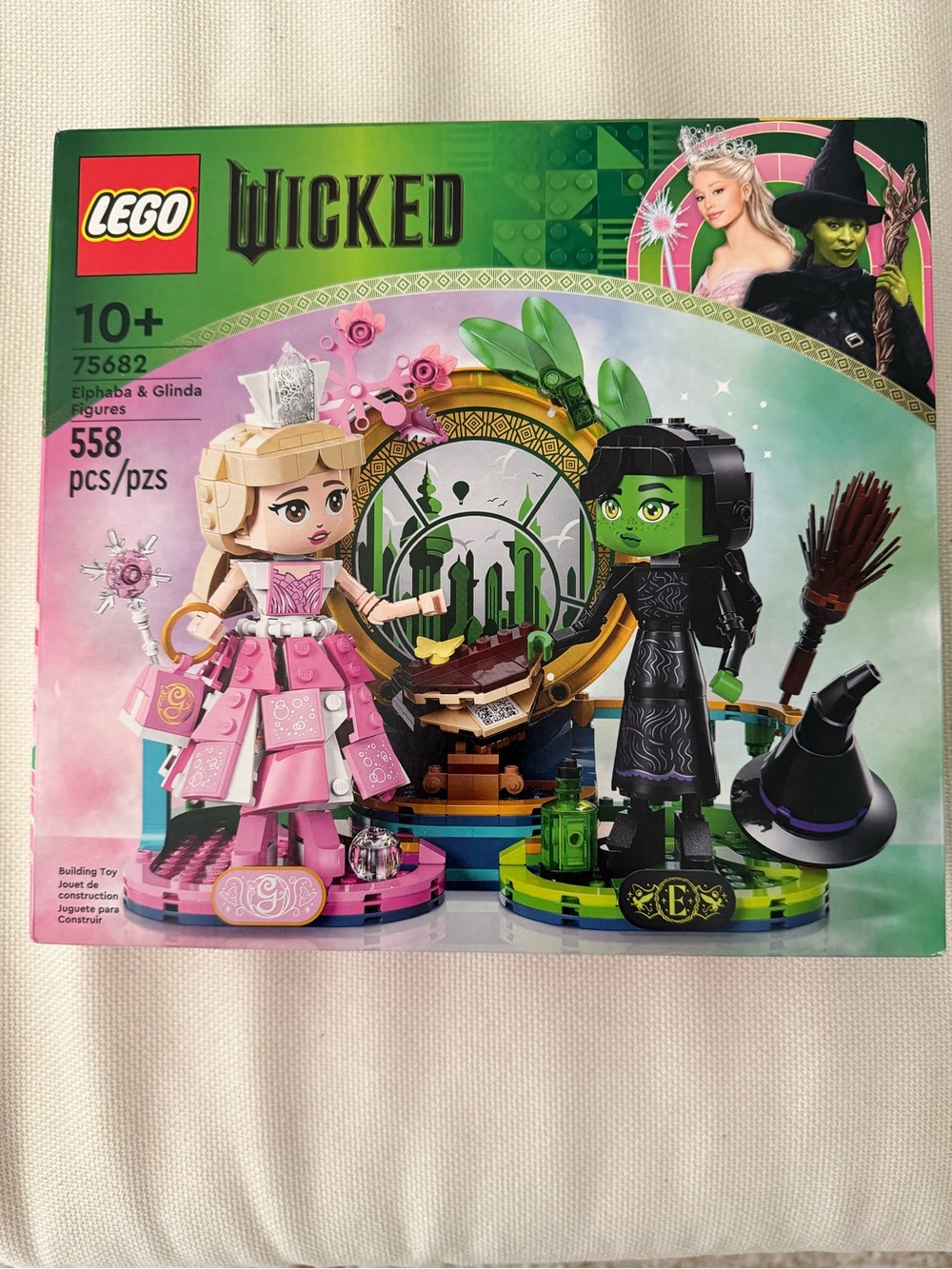LEGO Wicked Elphaba & Glinda BrickHeadz Set - Pink & Green